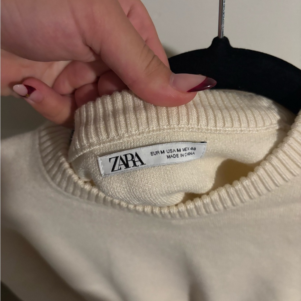 Zara Ivory Ribbed Sweater - Picture 2 of 3